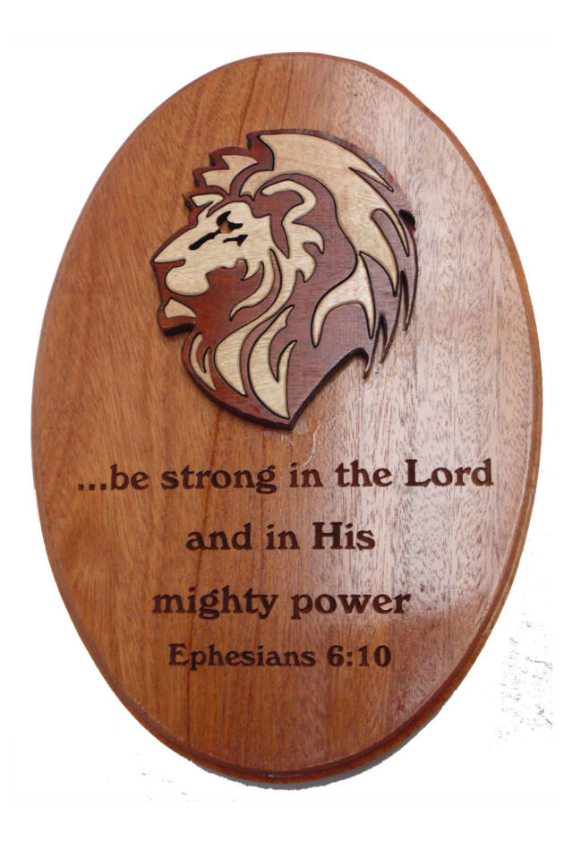 Oval wall plaque - Be strong...